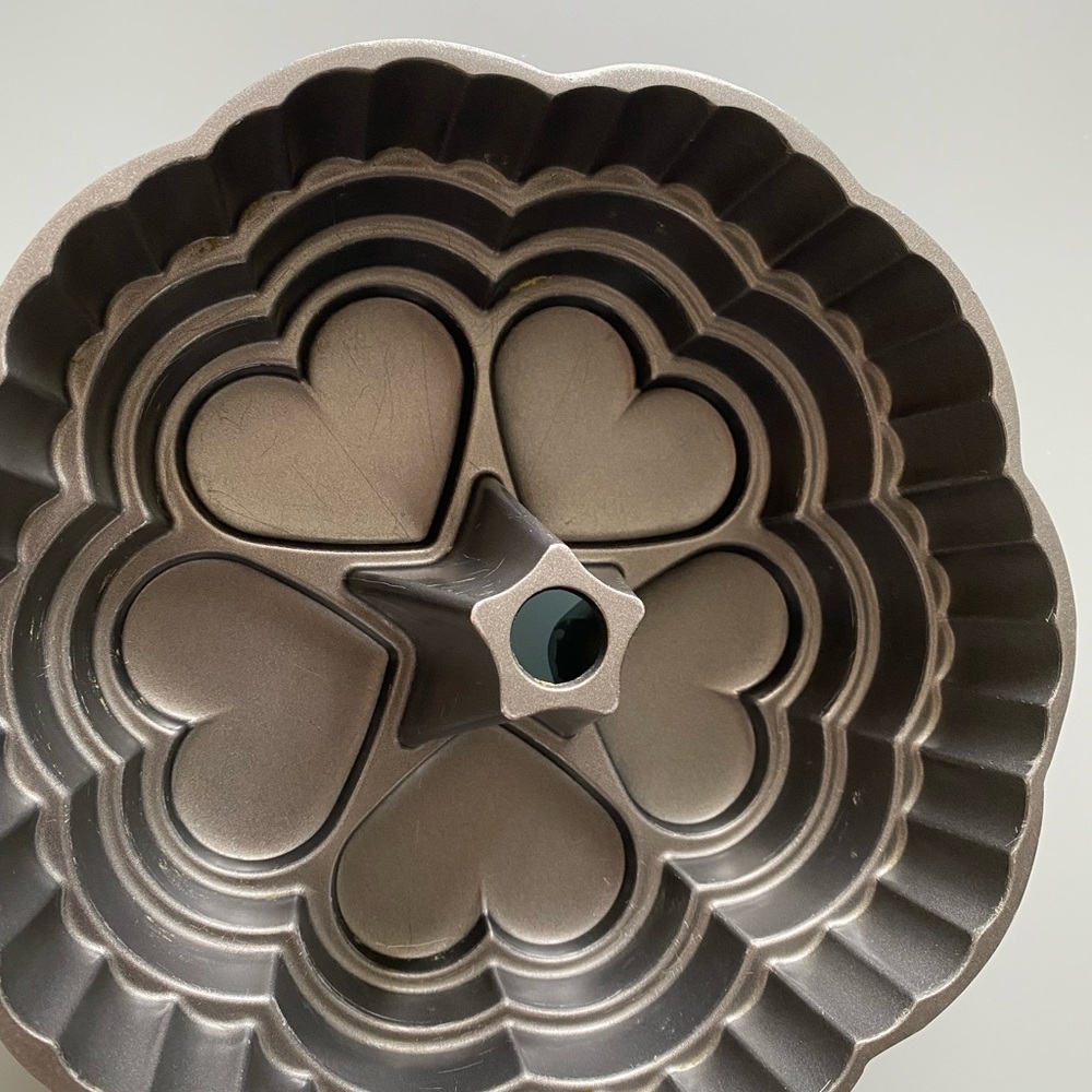 Molde pan to make cakes